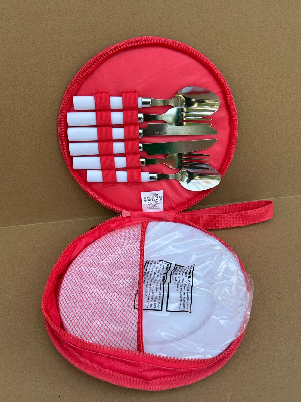 Sunnylife Picnic Set w/2 plates and utensils Orange 10” Hand Loop Zips